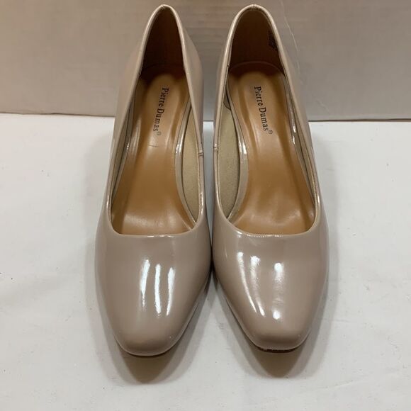 PIERRE DUMAS SIZE 9 Tan Pumps - Picture 2 of 6